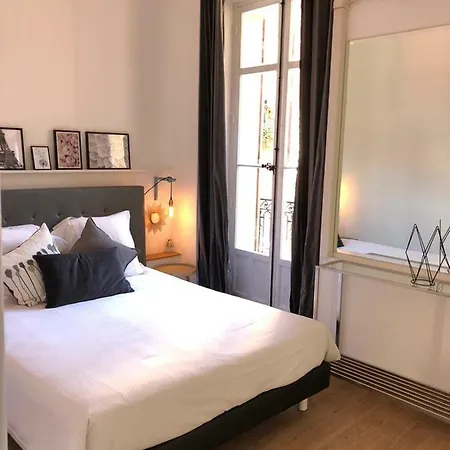 Emile Negrin Apartment